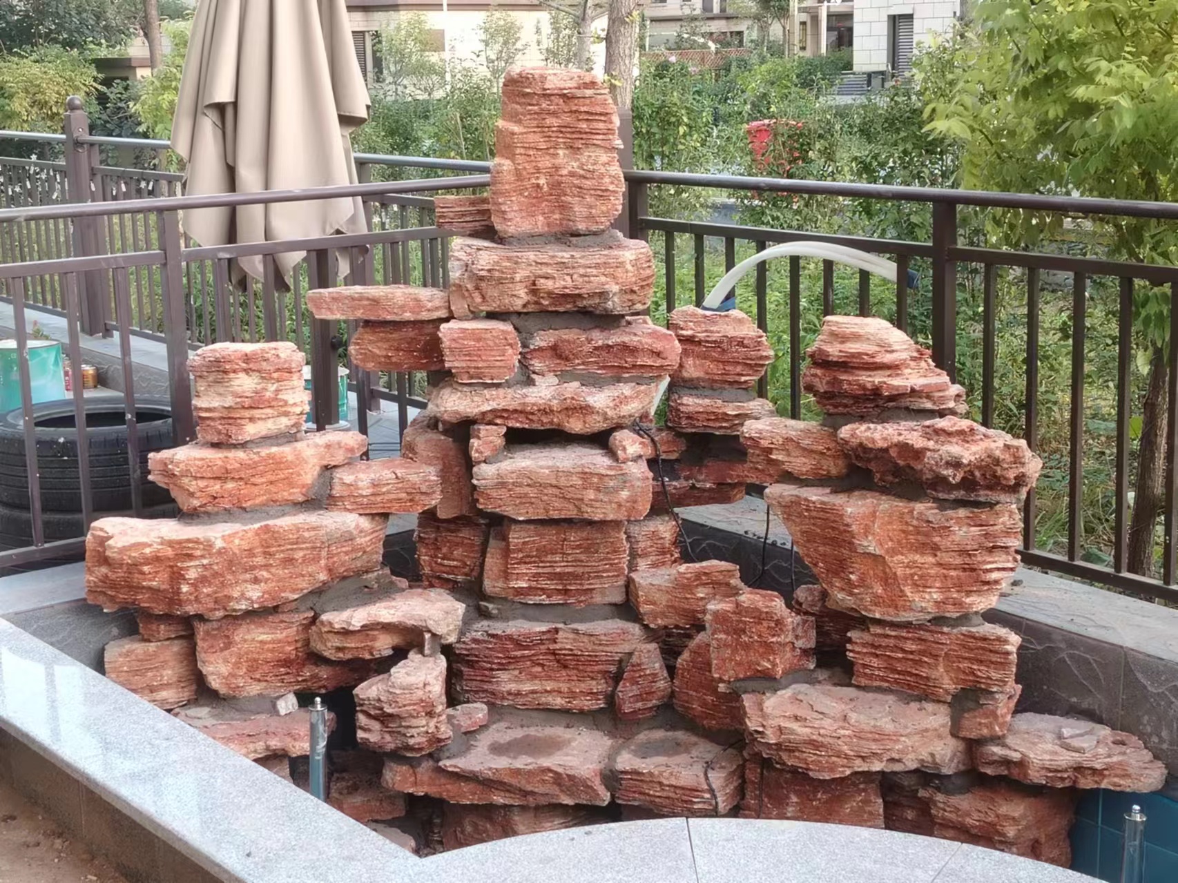 黑龍江齊齊哈爾上水石假山 小區(qū)假山制作