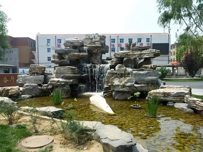 北京崇文公園假山駁岸 學(xué)校假山制作