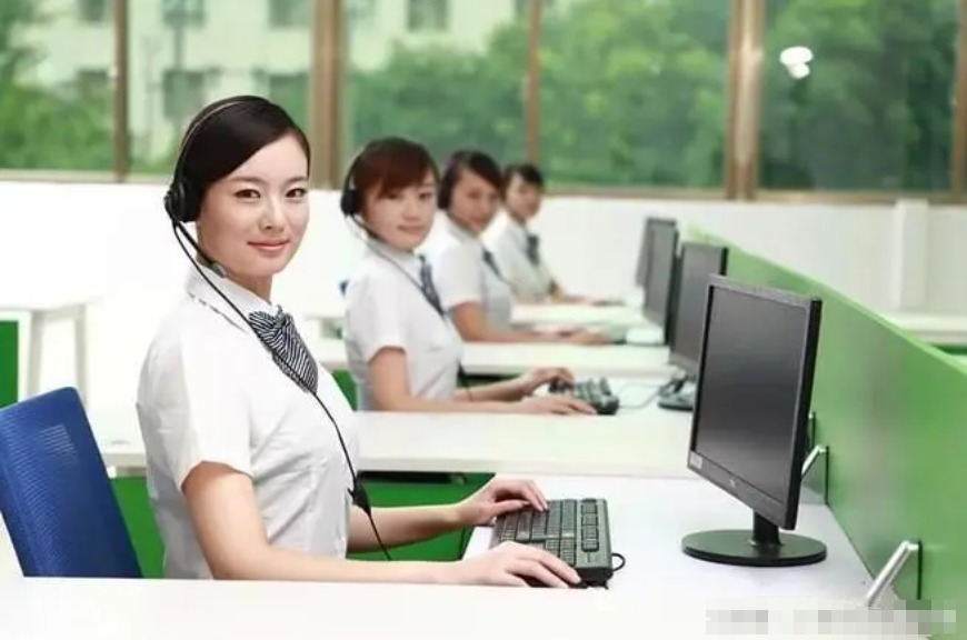 元升太陽(yáng)能熱水器即時(shí)檢修24小時(shí)服務(wù)熱線