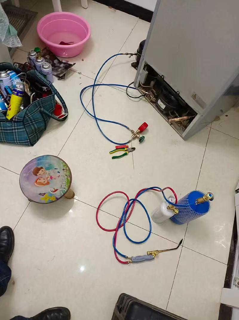 济南东芝冰箱维修服务电话-24小时热线