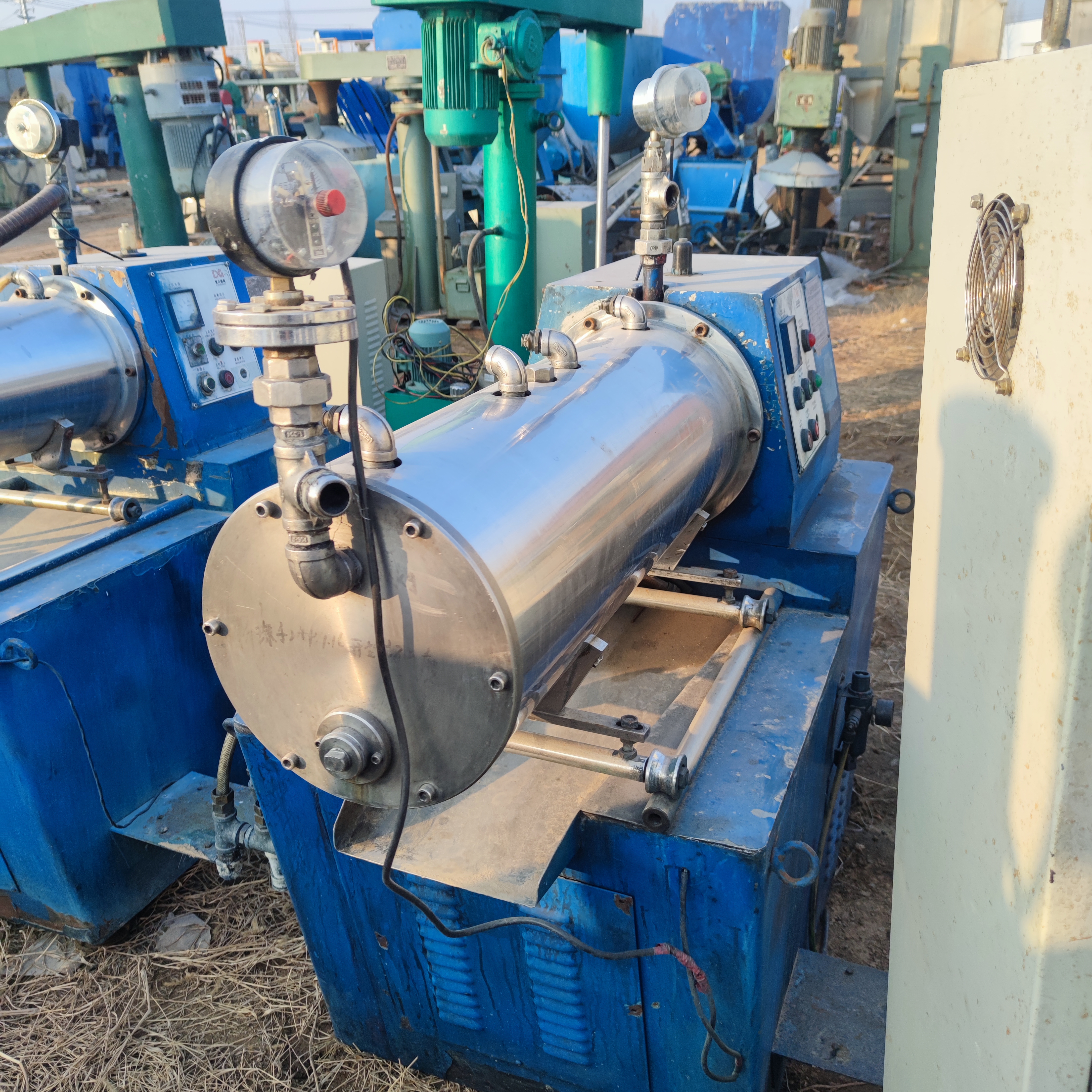 七臺河回收陶瓷納米砂磨機(jī)