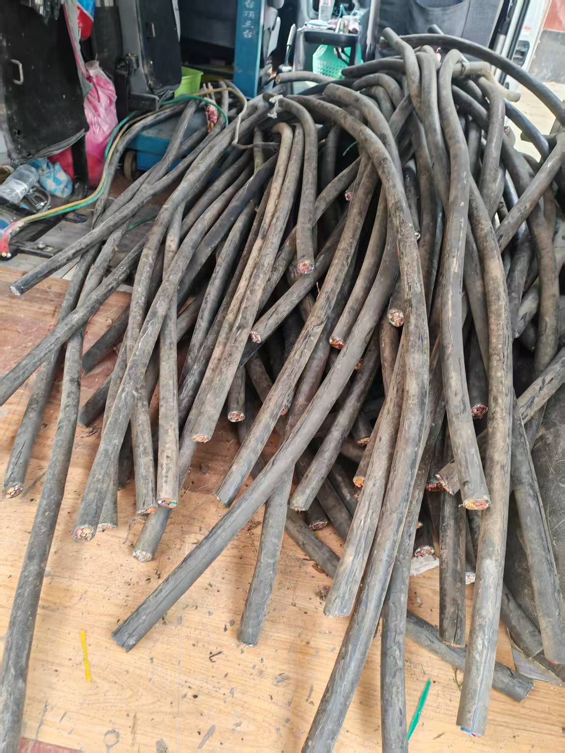 安康回收电缆线公司-电缆回收公司推荐