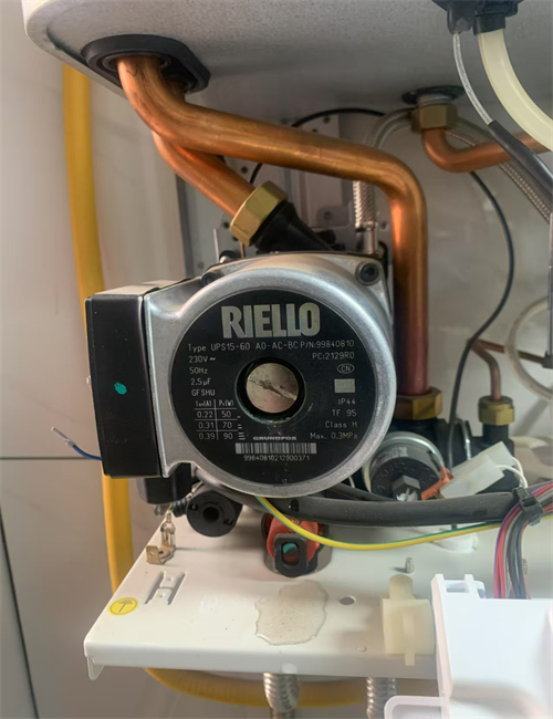 西安巨浪燃氣爐維修電話24小時人工服務熱線