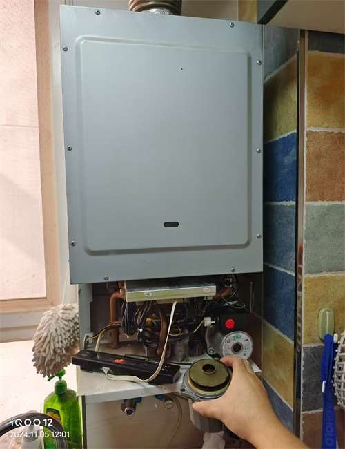 西安樂勝空氣能維修電話-24小時服務報修熱線