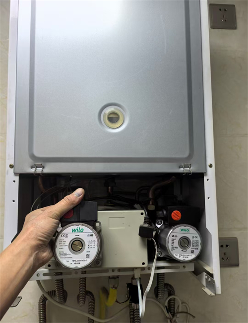 咸陽揚子太陽能維修電話24小時人工服務(wù)熱線